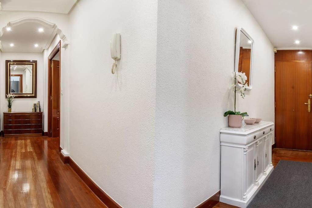 Apartament Cultura Y Gastronomia En El Casco Viejo Bilbao Zewnętrze zdjęcie