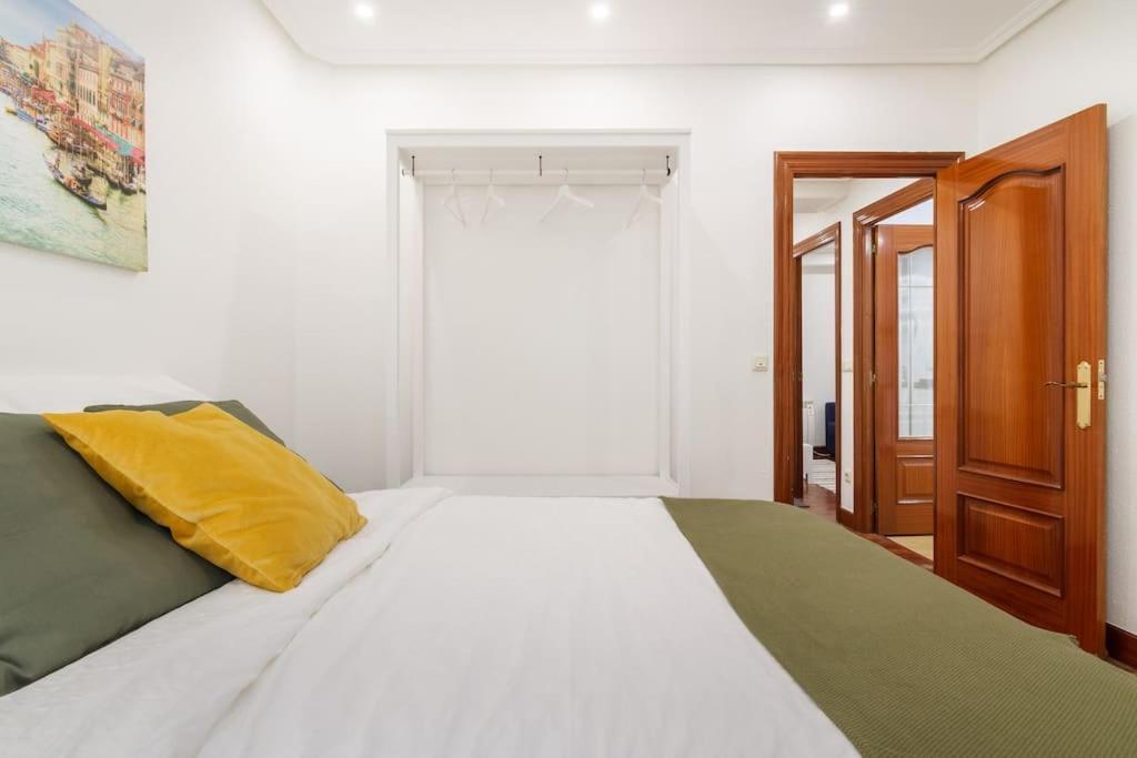 Apartament Cultura Y Gastronomia En El Casco Viejo Bilbao Zewnętrze zdjęcie